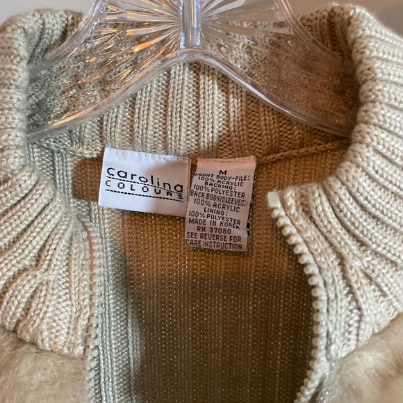 Carolina Colours Women’s Sz M Tan Zip Up Vest - Picture 2 of 5